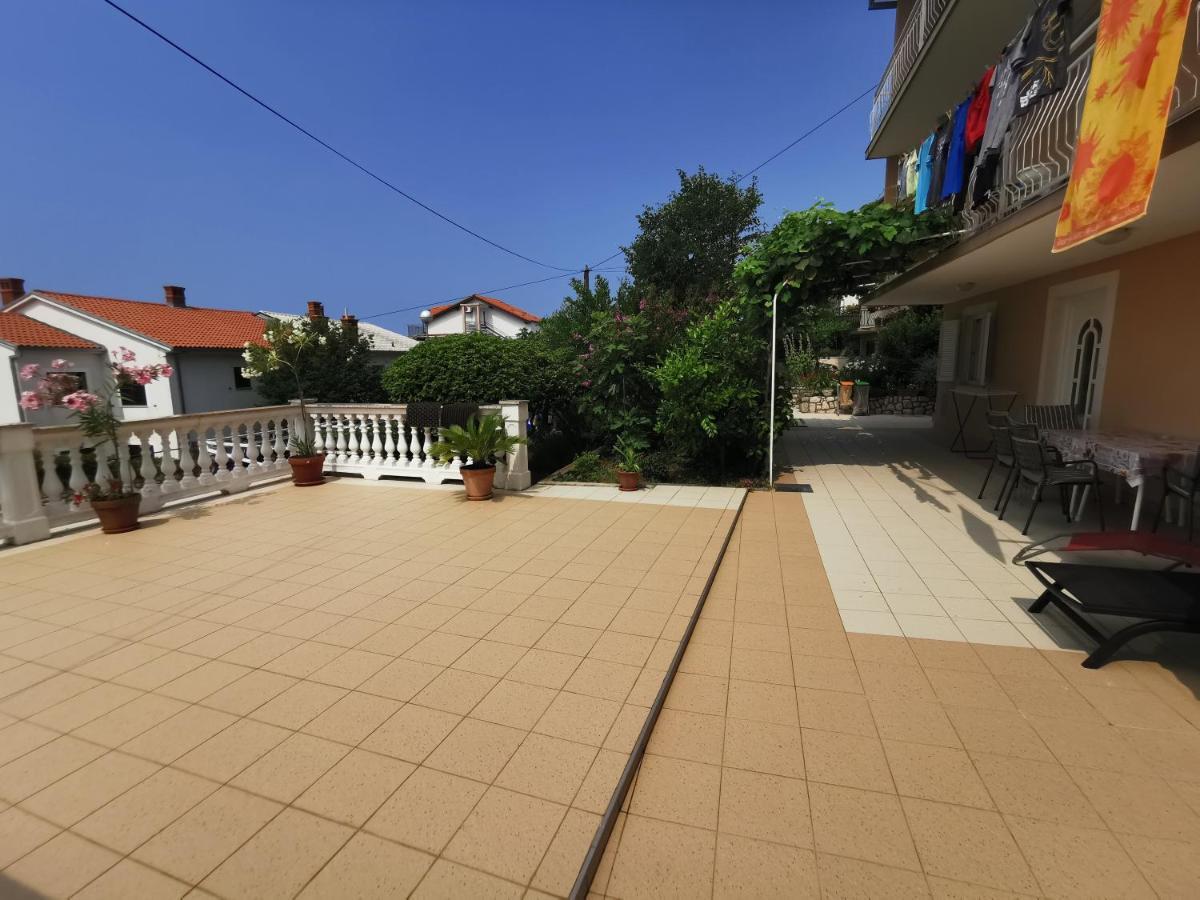 Villa Clara Apartments Kvarner โนวีวีโนดอลสกี ภายนอก รูปภาพ